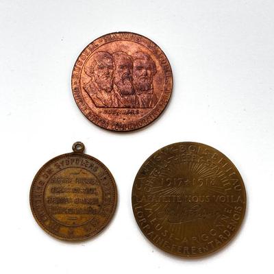 LOT 44: Collection of Vintage Explorers Metal Coins / Tokens - Christopher Columbus Exposition, Yosemite Centennial, Lewis and Clark and...