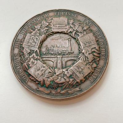 LOT 44: Collection of Vintage Explorers Metal Coins / Tokens - Christopher Columbus Exposition, Yosemite Centennial, Lewis and Clark and...