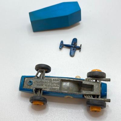 LOT 46: Vintage / Antique Collection - Knives, Coins, Toy Car, Sundial, Wallet, Wooden Token and Much More