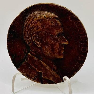 LOT 58: Bronze Medals Featuring Ronald Regan and Other Presidents