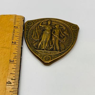 LOT 70: 1904 Louisiana Purchase Exposition Bronze Medal