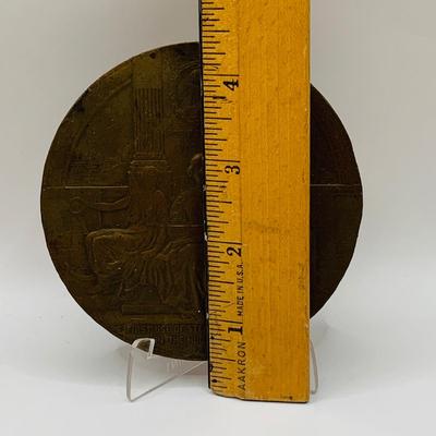LOT 73: Collection of Bronze Tokens and Medals Including Hudson Fulton 1898 Medal