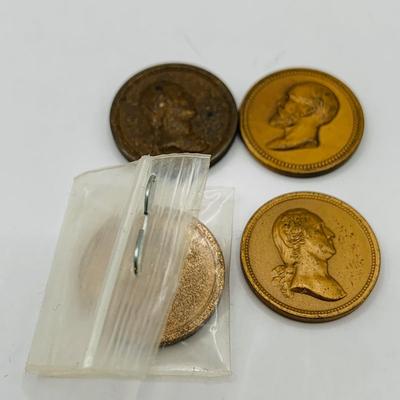 LOT 78: Collection of Washington and Lincoln Bronze and Metal Token/Medals
