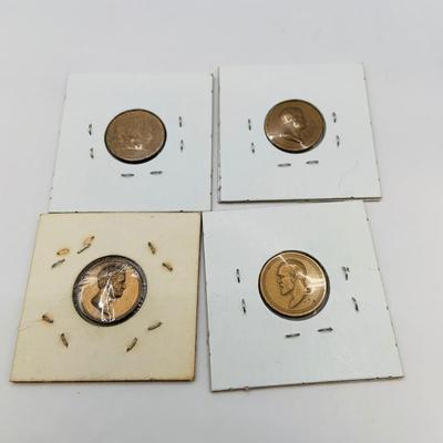 LOT 78: Collection of Washington and Lincoln Bronze and Metal Token/Medals