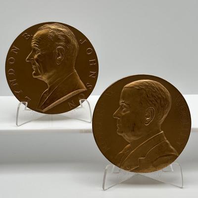 LOT 82: Bronze Metal Medallions: Harry S Truman, Franklin D Roosevelt, Warren Burger, Lydon B Johnson, Robert W Woolley
