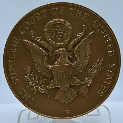 LOT 83: Collectible Bronze Metals Medallions: George Bush, Calvin Coolidge, Franklin D Roosevelt, Warren E Burger, Robert Woolley