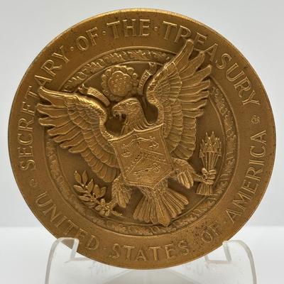 LOT 84: Collectible Bronze Metal Medallions: Henry H Fowler, US Treasury, Andrew W. Mellon, Henry Morgenthau Jr., George M Humphrey