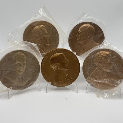 LOT 85: Collectible Bronze Metal Medallions: William H Brett, F. H. von Engelken, William Woodin, George M Humphrey & Others