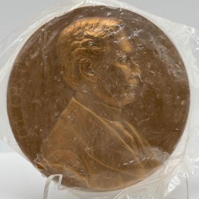 LOT 85: Collectible Bronze Metal Medallions: William H Brett, F. H. von Engelken, William Woodin, George M Humphrey & Others