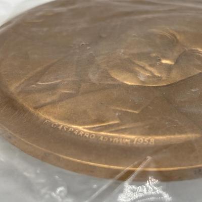 LOT 87: Bronze Metal Medallions: Franklin D Roosevelt, Robert B Anderson, John W Snyder, Diamond Jubilee, George P Shultz