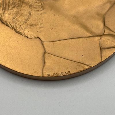 LOT 89: Collectible Presidents of the United States Bronze Metal Medallions: Richard M Nixon, William H Taft, Ulysses S Grant, William J...