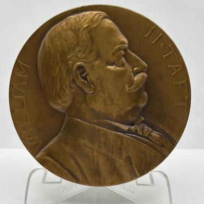LOT 89: Collectible Presidents of the United States Bronze Metal Medallions: Richard M Nixon, William H Taft, Ulysses S Grant, William J...