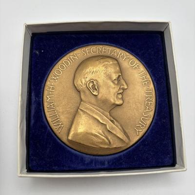 LOT 91: Assortment of Five (5) Bronze Metal Medallions: Secretary of the Treasury & US Presidents