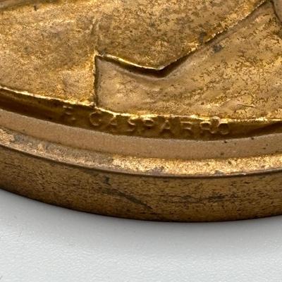 LOT 95: Assortment of Five (5) Bronze Metal Medallions: Charles Lindbergh, Benjamin Franklin, Joseph W Barker and Others