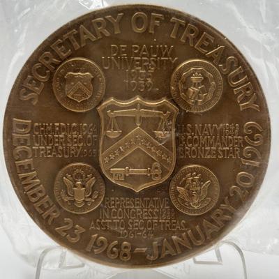 LOT 95: Assortment of Five (5) Bronze Metal Medallions: Charles Lindbergh, Benjamin Franklin, Joseph W Barker and Others