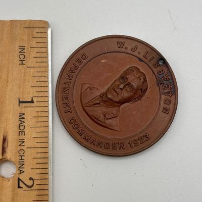 LOT 103: Medal Medallions/Tokens: 100th Anniversary of America, 1924 Illinois Grand Army of the Republic (GAR) Encampment 58th...