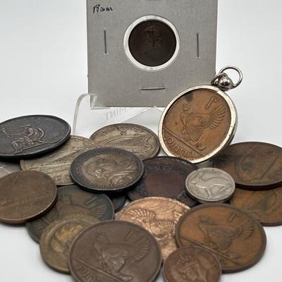 LOT 104: Foreign Coins/Tokens