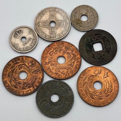LOT 107: Foreign Coins/Tokens