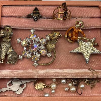 LOT 140: Jewelry with Jewelry Box