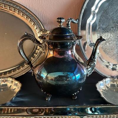 LARGE ASSORTMENT OF SILVER PLATE