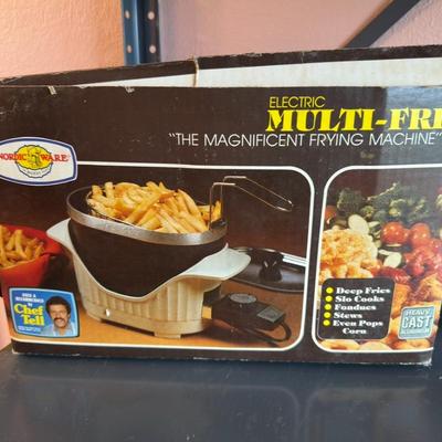 RIVAL SMOKELESS INDOOR ELECTRIC GRILL, CHEFMATE FOOD CHOPPER, NORDIC WARE ELECTRIC MULTI-FRI AND SMALL MIXER