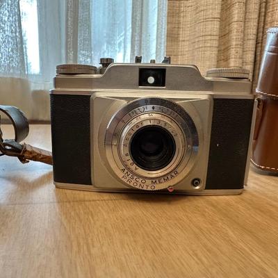 VINTAGE ANSCO CAMERA AND VINTAGE HEILAND PREMIER CAMERA