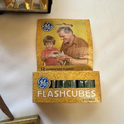VINTAGE CAMERA FLASHERS AND MORE