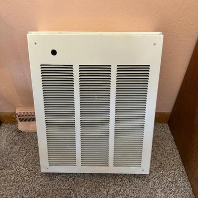 DAYTONA FAN FORCED WALL HEATER
