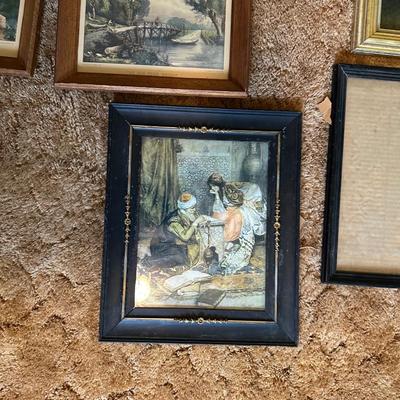 VINTAGE PICTURE FRAMES AND PICTURES