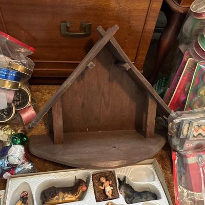 VINTAGE NATIVITY SCENE AND ASSORTMENT OF CHRISTMAS WRAPPING AND MORE