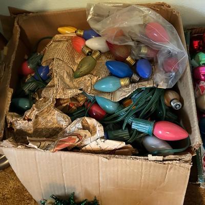 4’ LIGHTED CHRISTMAS TREE, VINTAGE LIGHTS, ORNAMENTS AND MUCH MORE