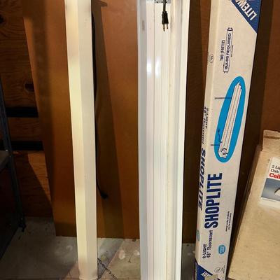 SHOP LIGHTS AND A 2 LIGHT OAK FINISH CEILING FLUORESCENT LIGHT
