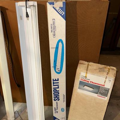 SHOP LIGHTS AND A 2 LIGHT OAK FINISH CEILING FLUORESCENT LIGHT