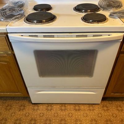 WHIRLPOOL SELF CLEANING OVEN WITH 4 BURNERS AND 4 EXTRA BURNERS