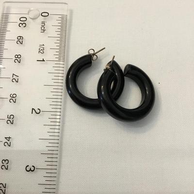 Cute vintage black lucite chunky hoop earrings