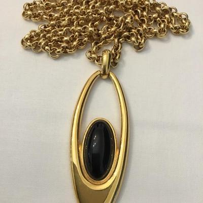 Vintage Monet signed gold plated Rolo belcher chain necklace and pendant
