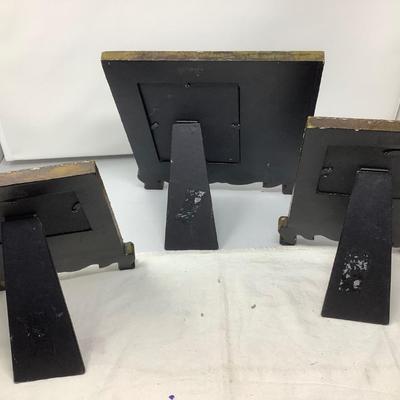 Sale Photo Thumbnail #126: Very nice set of three matching picture frames.