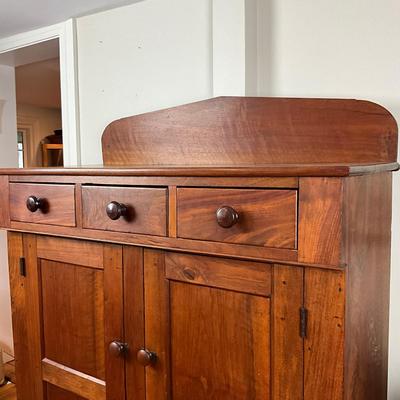 DR459 Cherry Three Drawer Hutch Jelly Cupboard