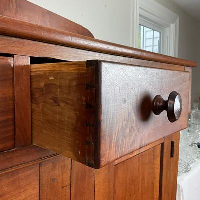 DR459 Cherry Three Drawer Hutch Jelly Cupboard