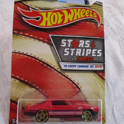 New in pkg. Hot Wheels Stars & Stripes '70 Chevy Camaro RS