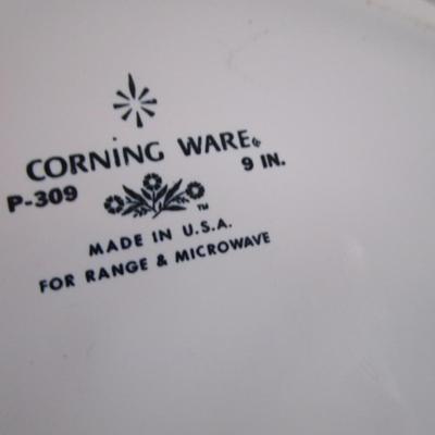 1 Corning 9" pie plate, 1 Corning 6" serving dish