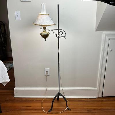 DR469 Wrought Iron Floor Lamp