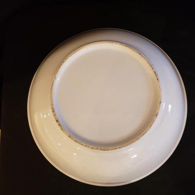 White Bowls, Brie Bakeware, Round Woven Basket-Crate & Barrel (K-RG)