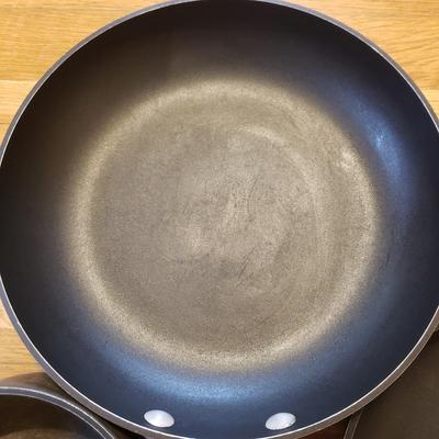 Eight Piece Calphalon, All-Clad and NSF Pots and Pans (K-KD)