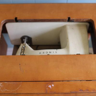 Vintage Singer Sewing Machine Desk