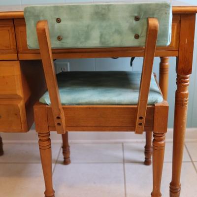 Vintage Singer Sewing Machine Desk