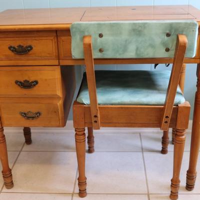 Vintage Singer Sewing Machine Desk