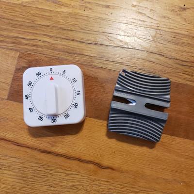 Large Utensil Lot - Kitchen Aid, OXO, Calphalon and More (K-KD)