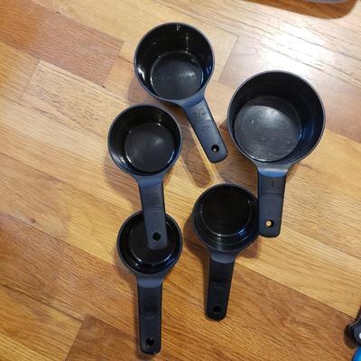 Large Utensil Lot - Kitchen Aid, OXO, Calphalon and More (K-KD)