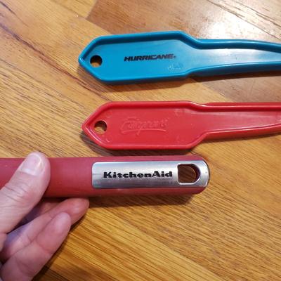 Large Utensil Lot - Kitchen Aid, OXO, Calphalon and More (K-KD)